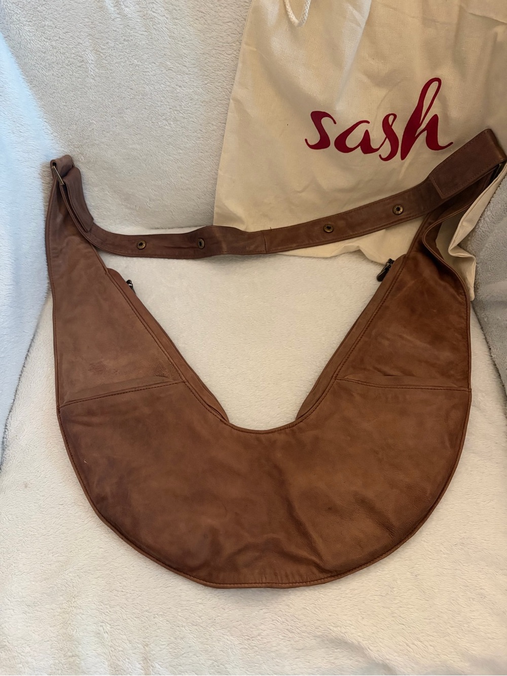 Sash Brown Leather Crescent Sling Bag - Picture 2 of 14